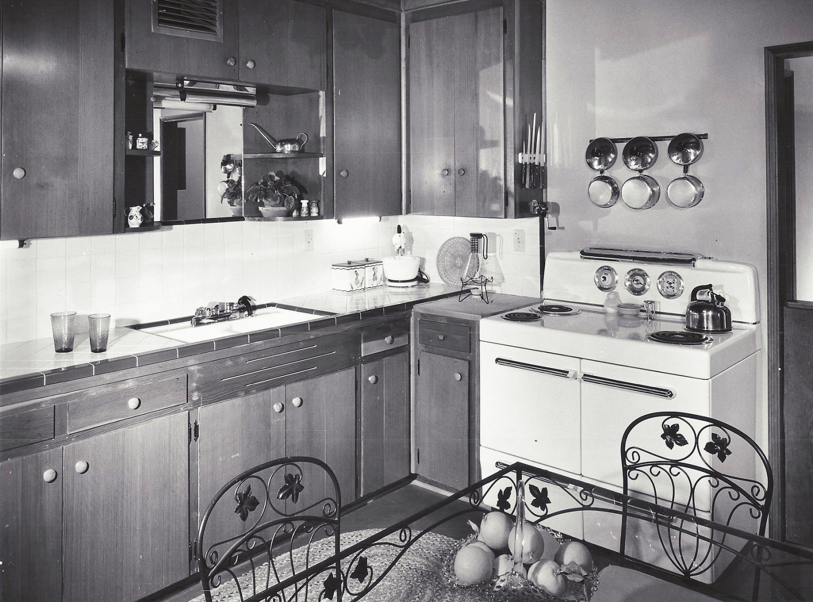 1957 Tucson home photos: Additions include a new kitchen